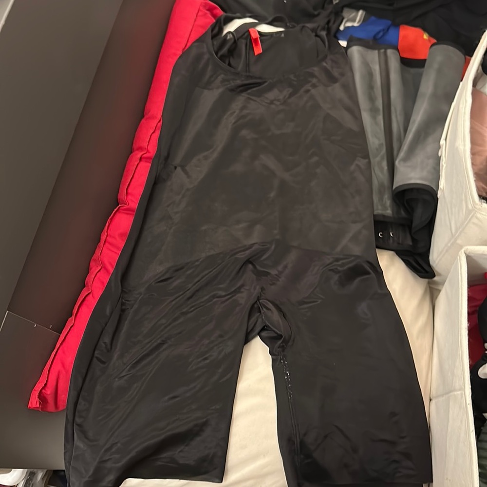 Never worn shorts spanx one piece